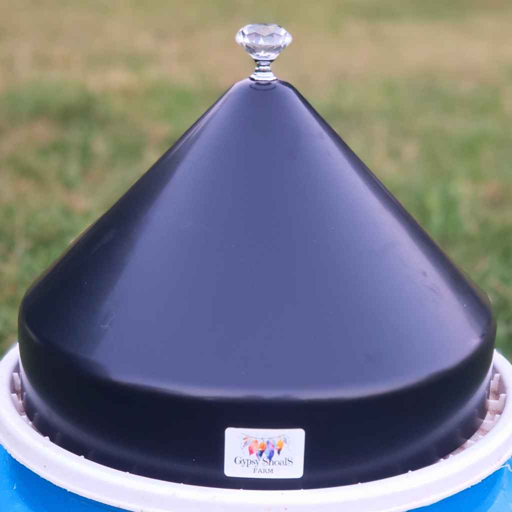 crystal-finial-roost-proof-bucket-cover-5-gallon-shabby-chic-poultry-pyramid-lid-cap